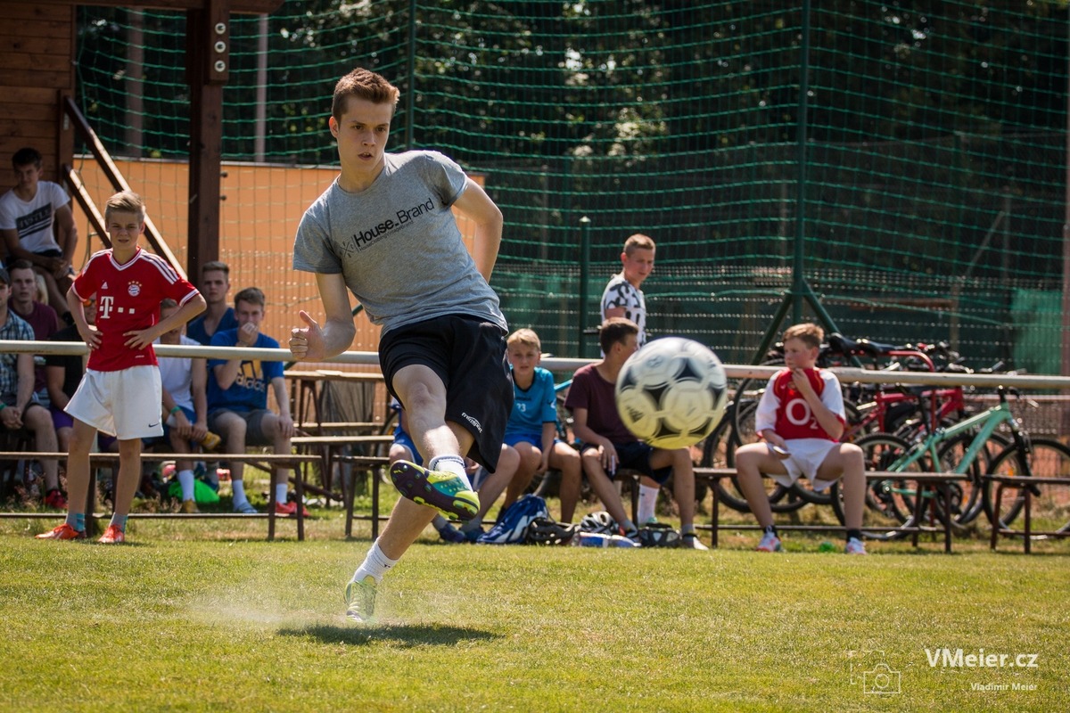 penalty_2015-076
